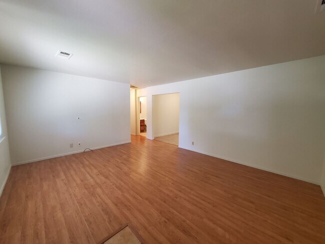 Building Photo - Price Reduced! 3 Bedroom 2 Bath House with Large Yard Available Now!