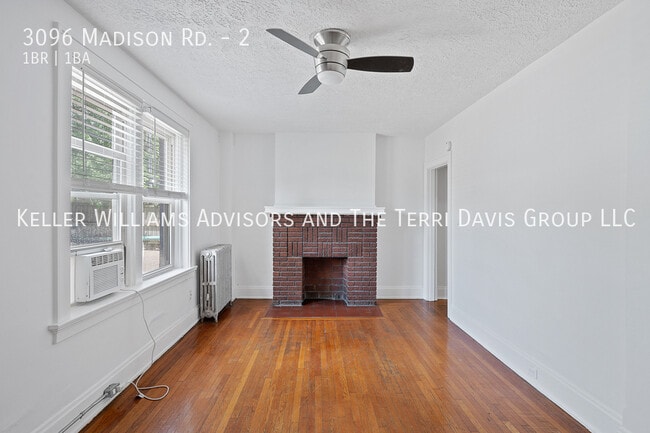 Foto del edificio - 3096 Madison Rd