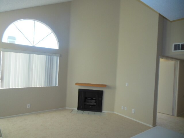 Foto del edificio - Greenbrier: Upper Level 2 Bedroom 2 Bath C...