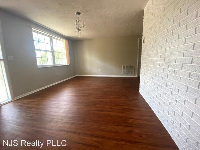 Foto del edificio - 2 br, 1 bath House - 12715 Social Dr.