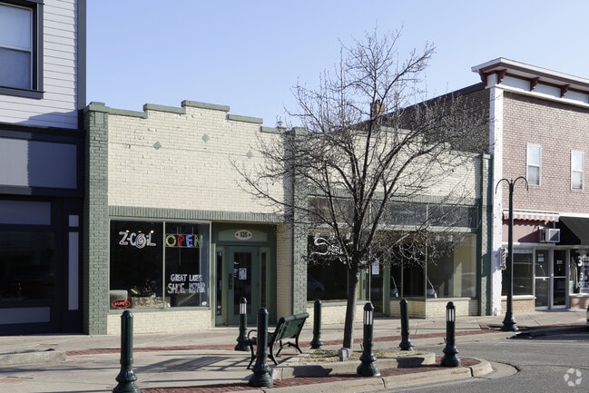 Building Photo - 135 E Main Ave