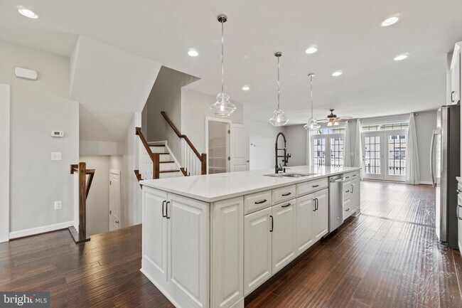 Building Photo - 13712 Senea Dr