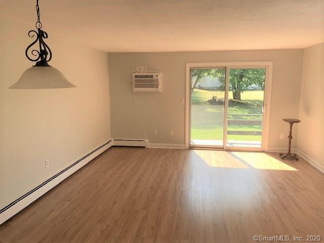 Foto del edificio - 115 Moylan Ct