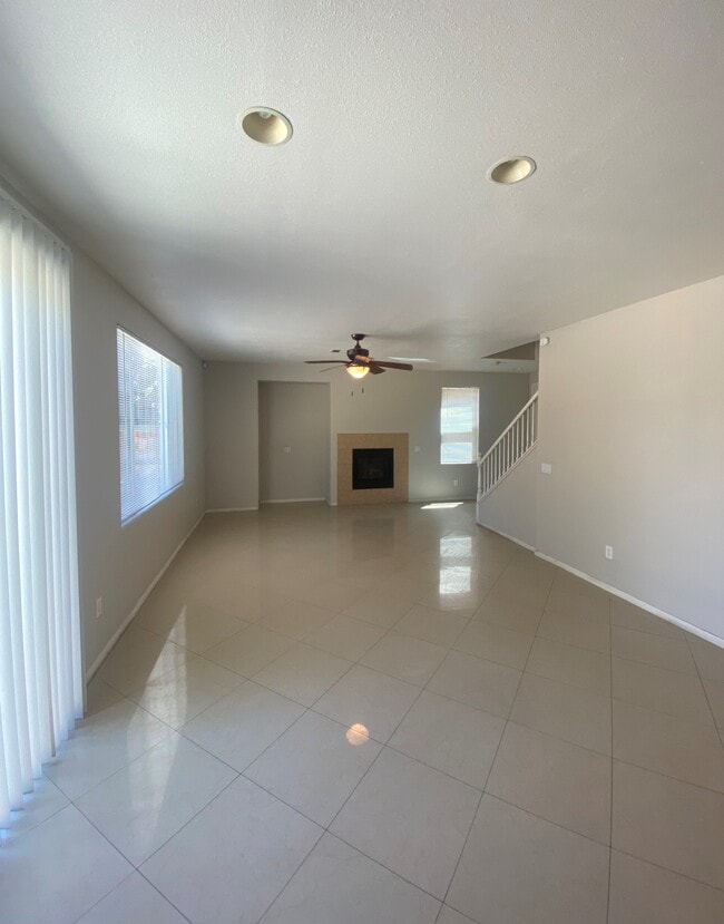 Building Photo - 16632 ESCAVERA St
