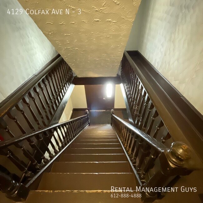 Foto del edificio - Nice 2 Bedroom! Laundry included, Off stre...