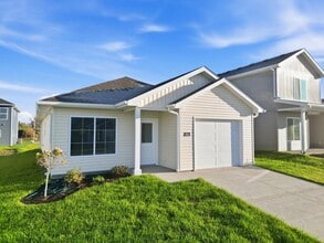 Building Photo - 2624 Frazier Lp