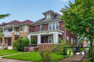 Building Photo - 7643-7645 Kipling Ave