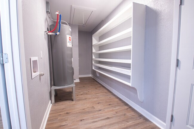 Foto del edificio - Crossbill