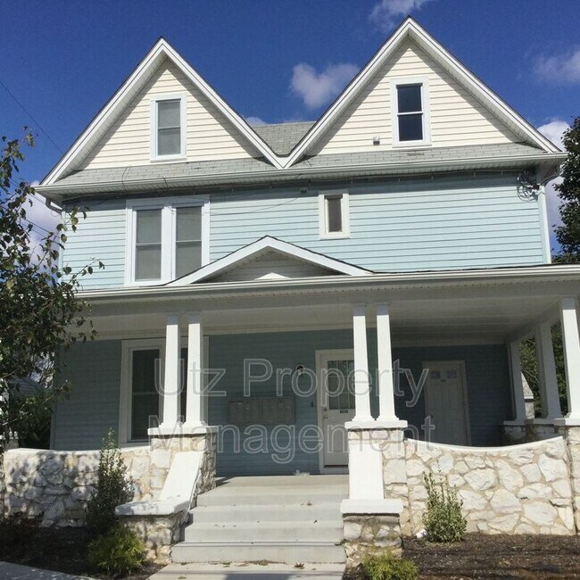 Building Photo - 425 E Main St