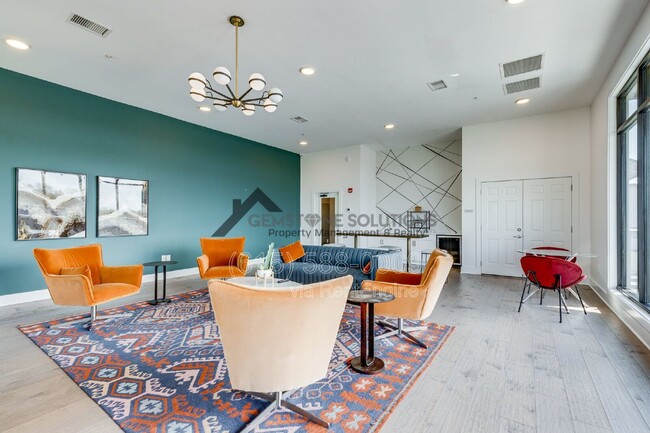 Photo - 1041 East Trinity Lane Apartment