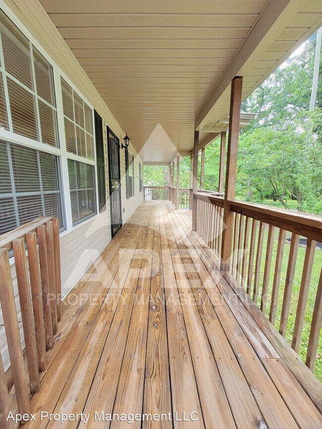 Building Photo - 3 br, 2 bath House - 4515 Lonas Drive