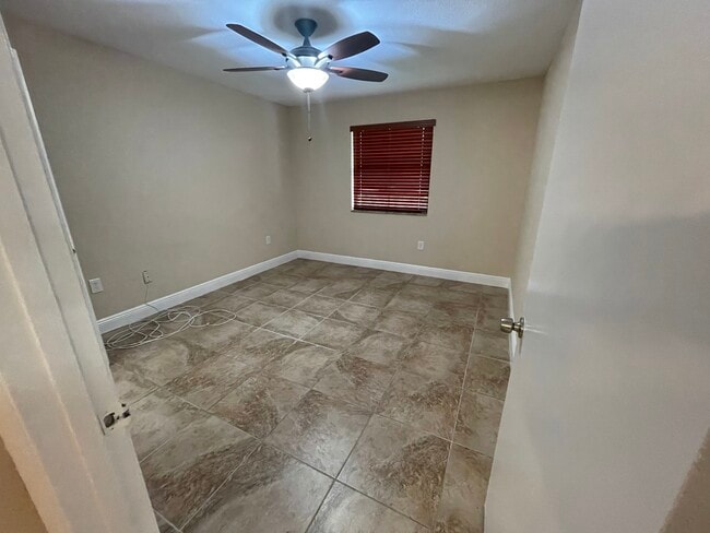 Foto del edificio - 15551 SW 104th Ter