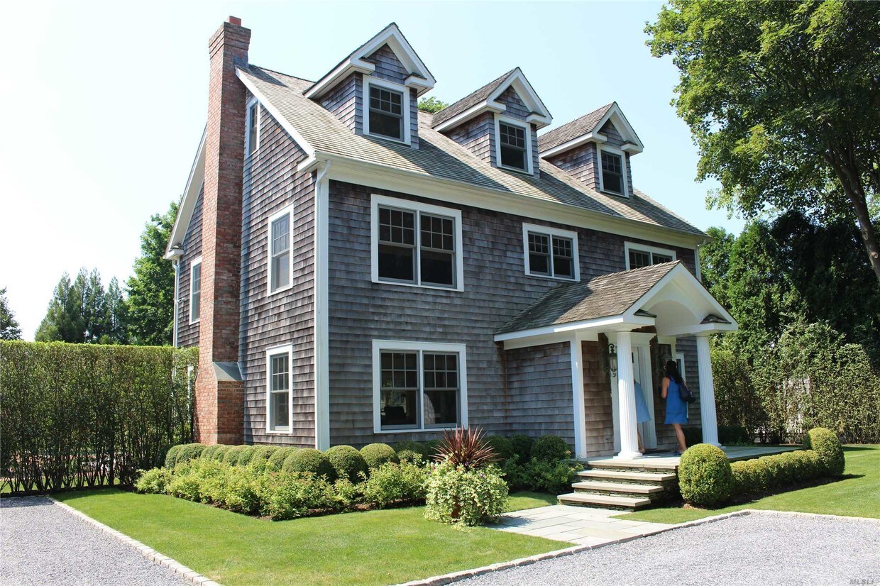 Primary Photo - 260 Herrick Rd