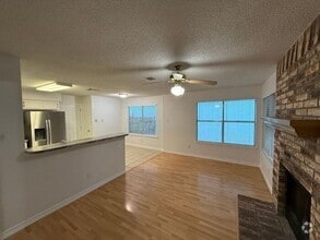 Building Photo - 12905 Humphrey Dr