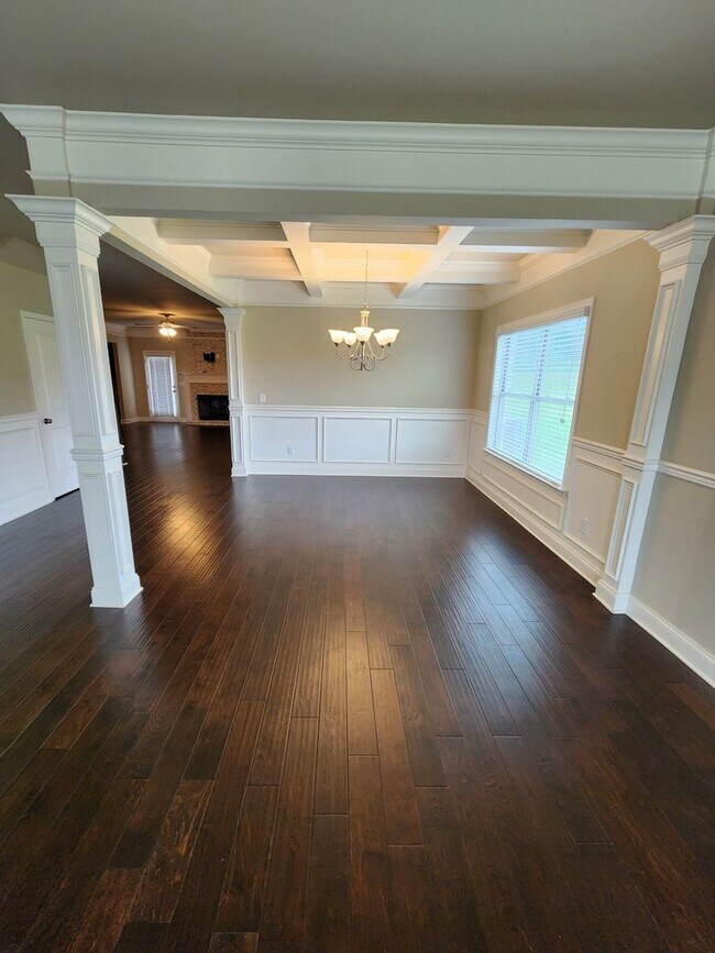 Foto del edificio - Spacious 4BR House in Bessemer(Zoned for McAdory Schools)
