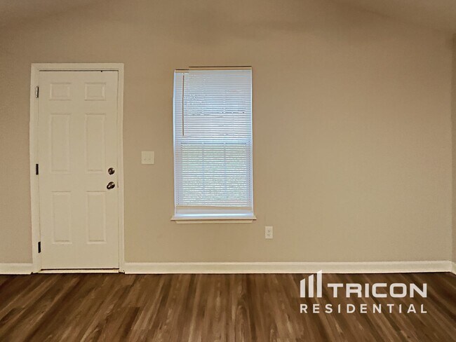 Building Photo - 861 Bitting Hall Cir