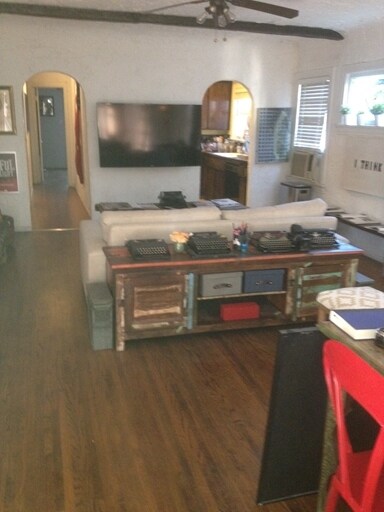 Living Room - 1131 N Vista St