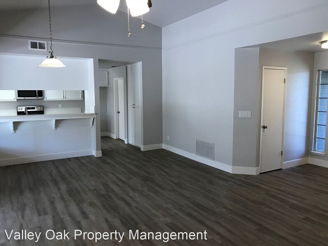 Foto principal - 3 br, 2 bath House - 5105 Sisk Rd
