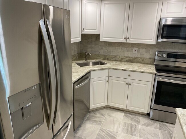 Cocina - 1714 69th Ave W