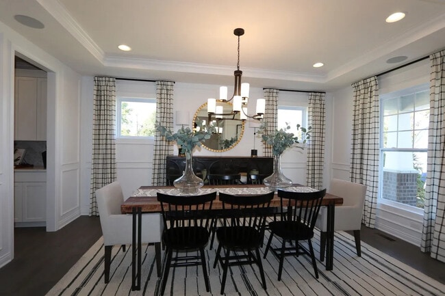 Building Photo - 8141 Stone Dr