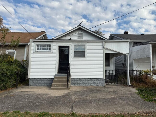 Foto del edificio - 1846 W Kentucky St