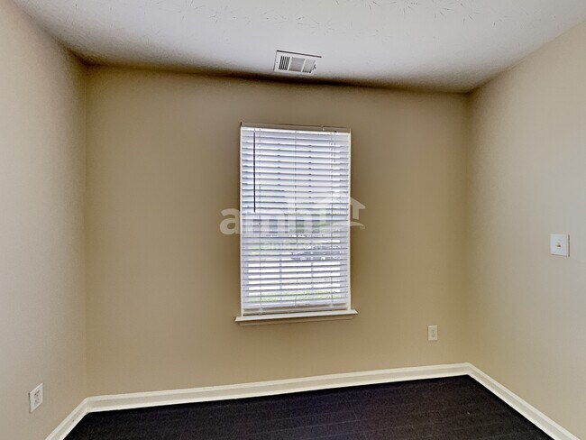 Building Photo - 485 Townsend Bnd