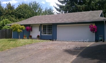 Building Photo - 16940 SE Corsage Ave