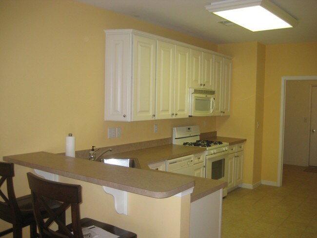 Building Photo - 39 Swing Bridge Ln