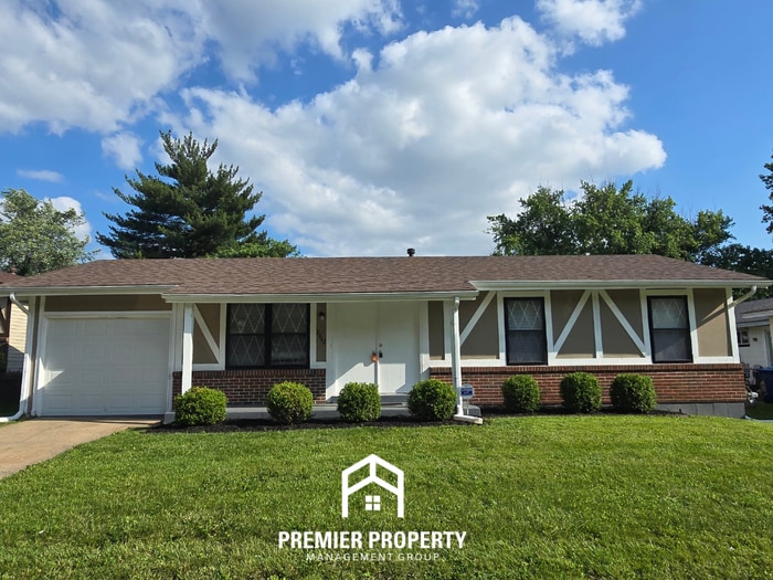 2442 Soundview Ct
