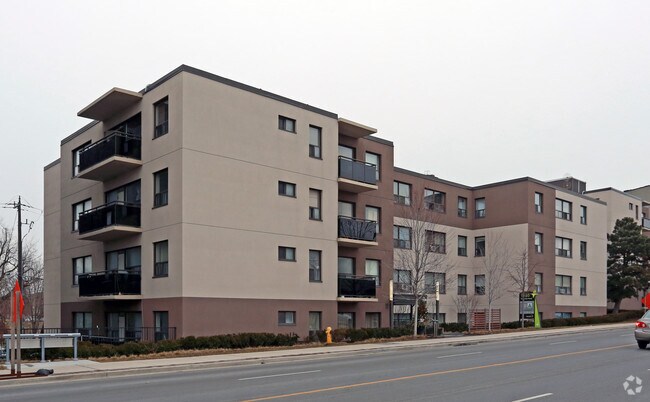 Photo du bâtiment - 1150 Kingston Rd