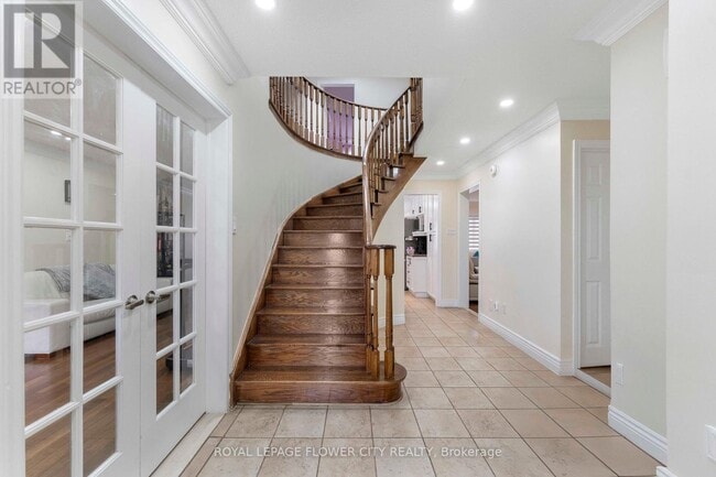 Building Photo - 124 Candy Crescent