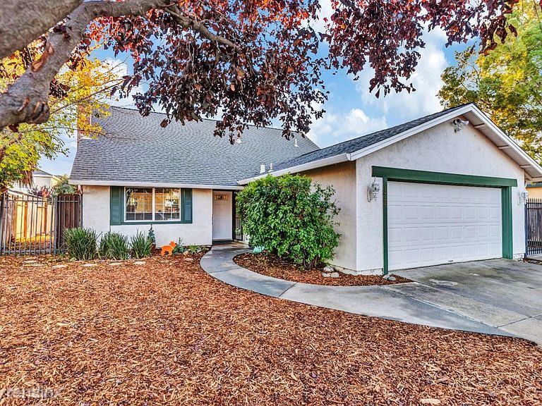 Building Photo - 3 br, 2 bath House - 172 Somerville Dr
