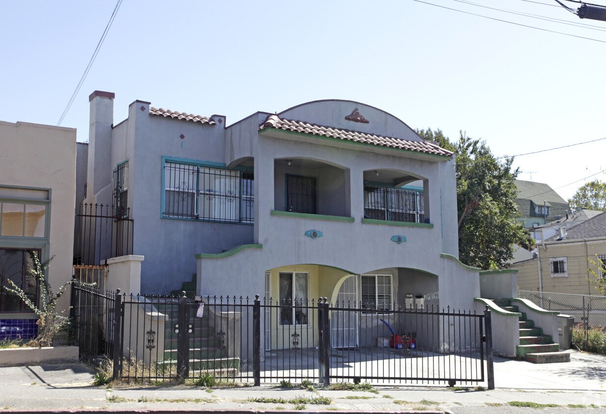 Building Photo - 2340 23rd Ave