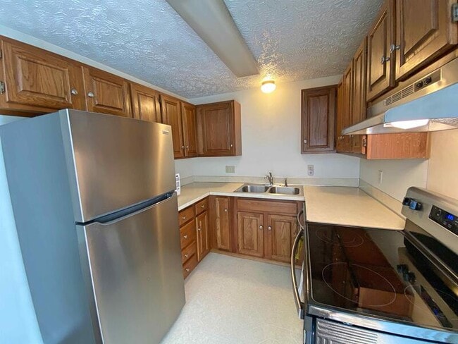 Building Photo - 5375 Osceola St