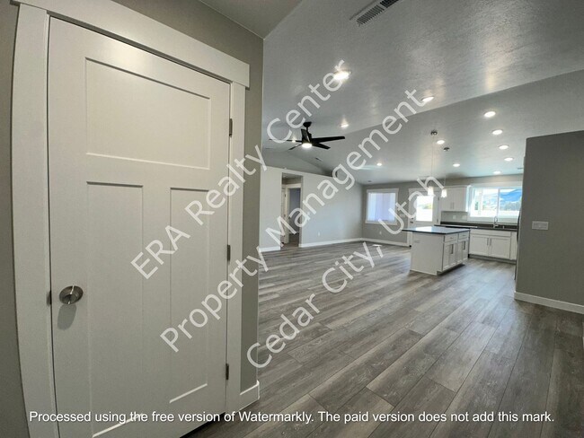 Foto del edificio - 3981 N Hawks Landing Loop