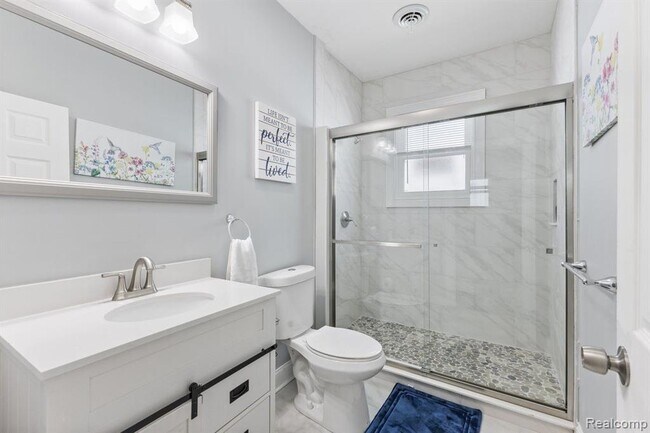 Foto del edificio - 885 Clairmount Ave