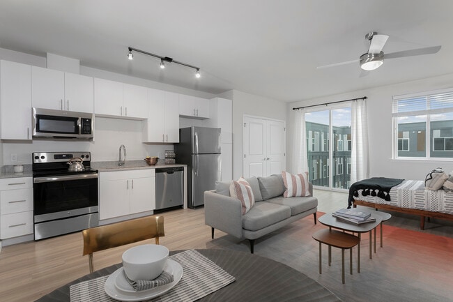 Building Photo - CenterWest Apartments - Combined