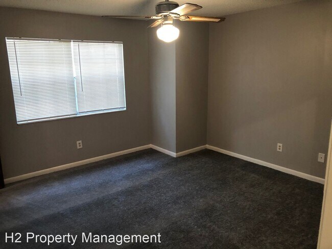 Foto del edificio - 2440 Ramblewood Ct