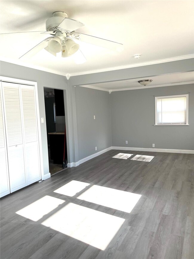 Building Photo - 13 Rusty Wil Dr