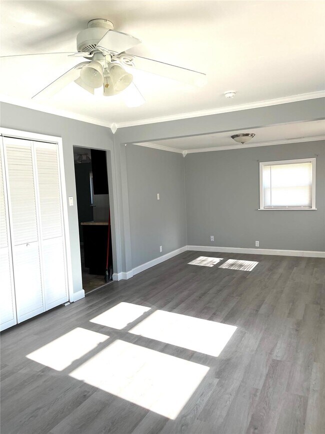 Foto del edificio - 13 Rusty Wil Dr