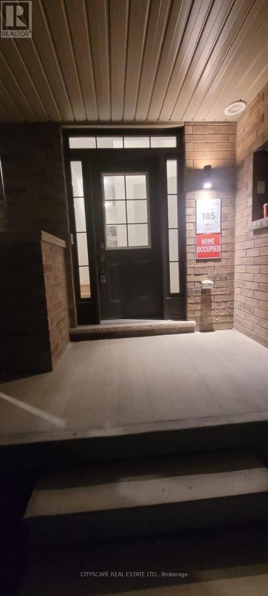 Building Photo - 2100 Cayenne St