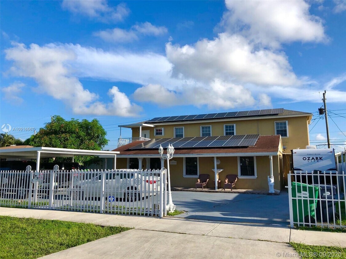 1005 Curtiss Dr, Opalocka, FL 33054 House Rental in Opalocka, FL