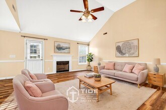 Building Photo - 7829 High Maple Cir