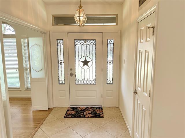 Foto del edificio - 730 Blue Oak Dr