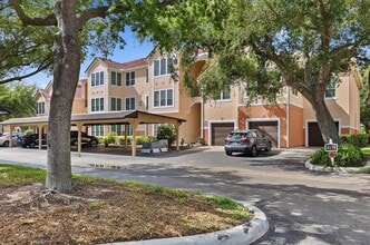 Building Photo - 4138 Central Sarasota Pkwy