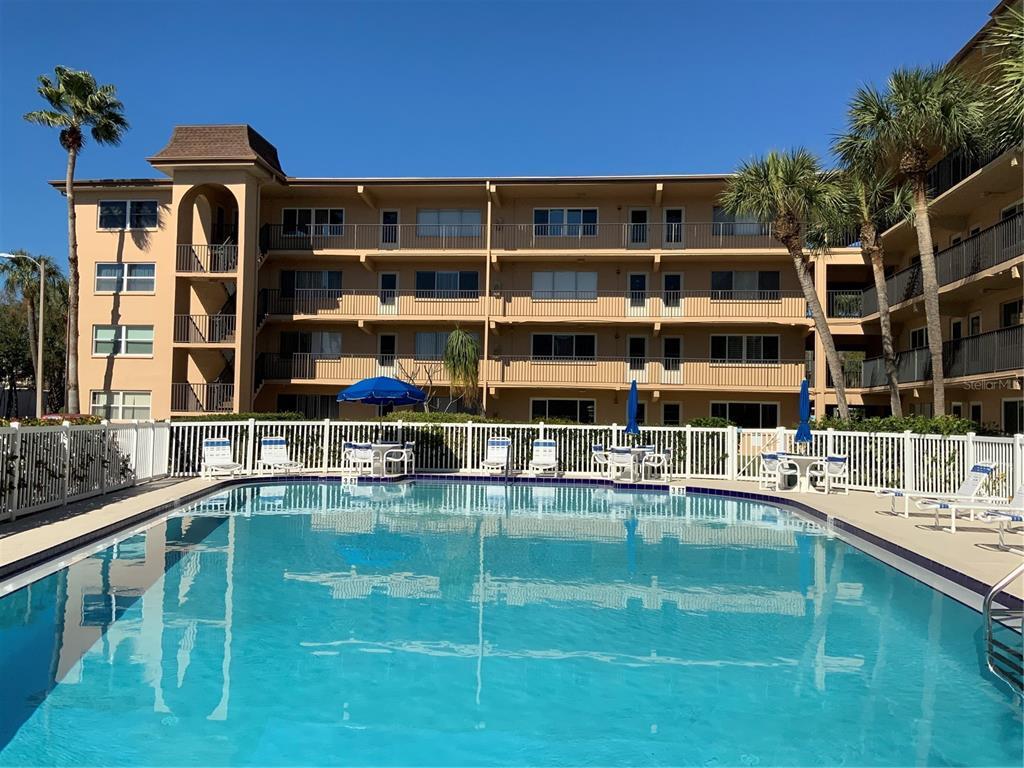 Foto principal - 2525 W Bay Dr