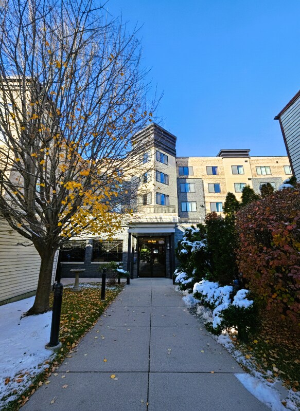 Foto del edificio - 115 Bruen St