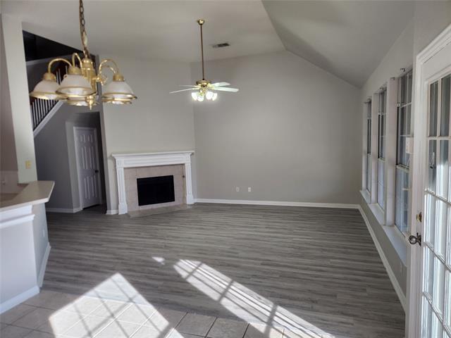 Foto del edificio - 328 Ashley Pl