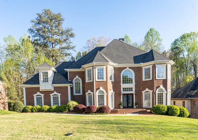 Foto del edificio - 940 Forest Overlook Dr SW