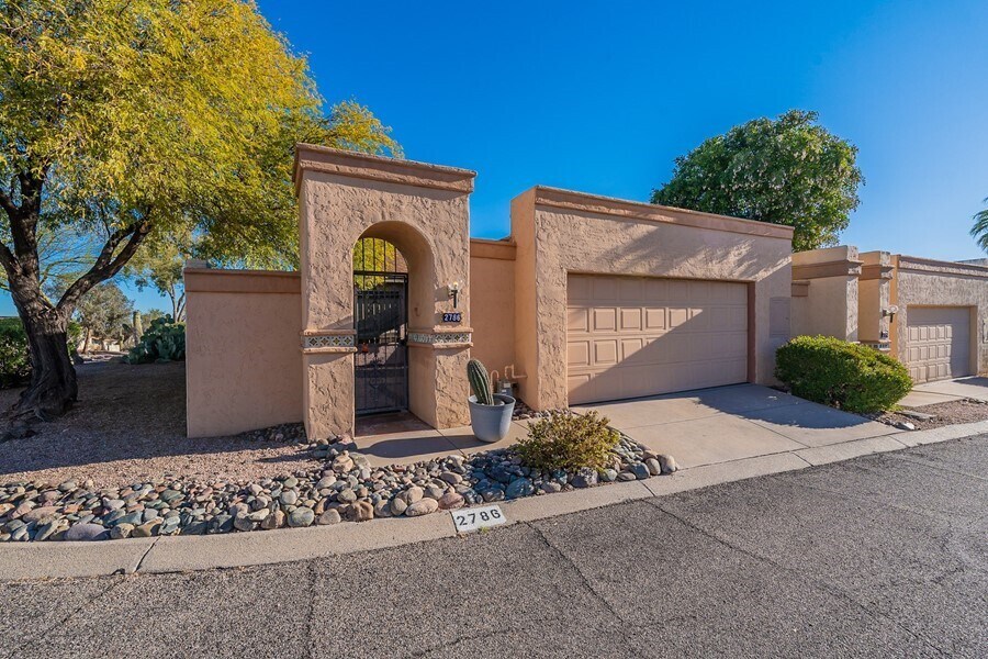 Primary Photo - Saddlewood Villas of West Tucson